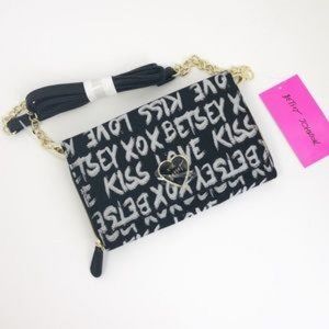 Betsey Johnson XO Crossbody Bag Brand New With Tags